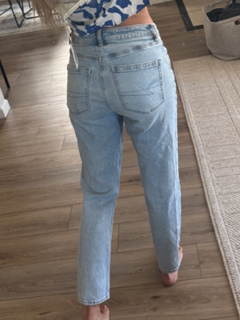 American Eagle Outfitters Light Blue Boyfriend Jeans - Picture 3 of 4